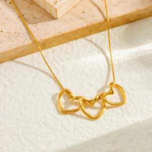 Gold Love Connection Pendant Necklace—Timeless & Elegant - Image 4
