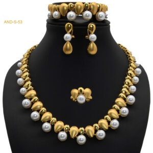 Radiant Pearl – 4-Piece Zircon Jewelry Set - Image 2