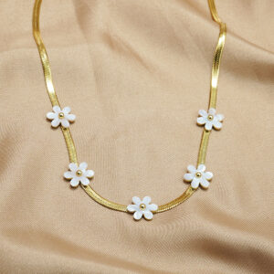 Boho Bloom—18K Gold Floral Charm Necklace - Image 5