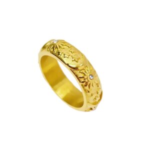Soluna Glow - Embossed Sun Moon Personality Stainless Steel Ring - Image 4